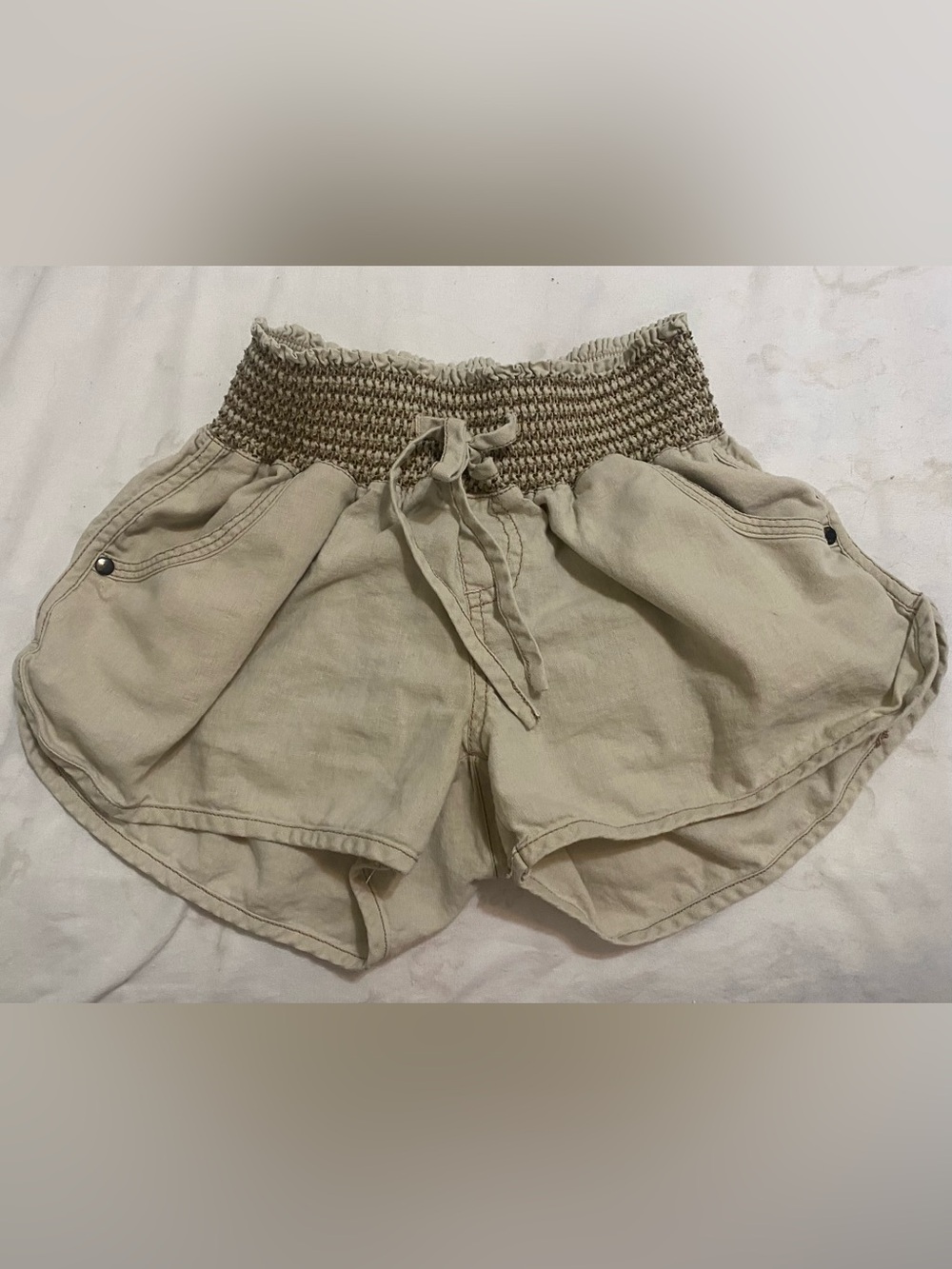 Rewash Cream Shorts